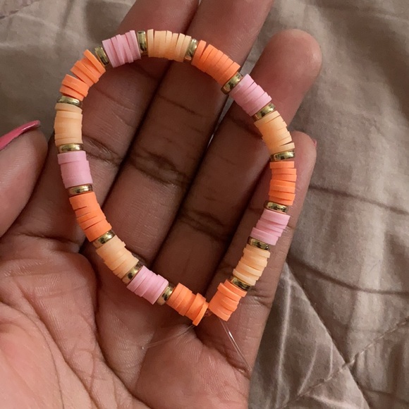 coral pink and light coral bracelet - Picture 3 of 3